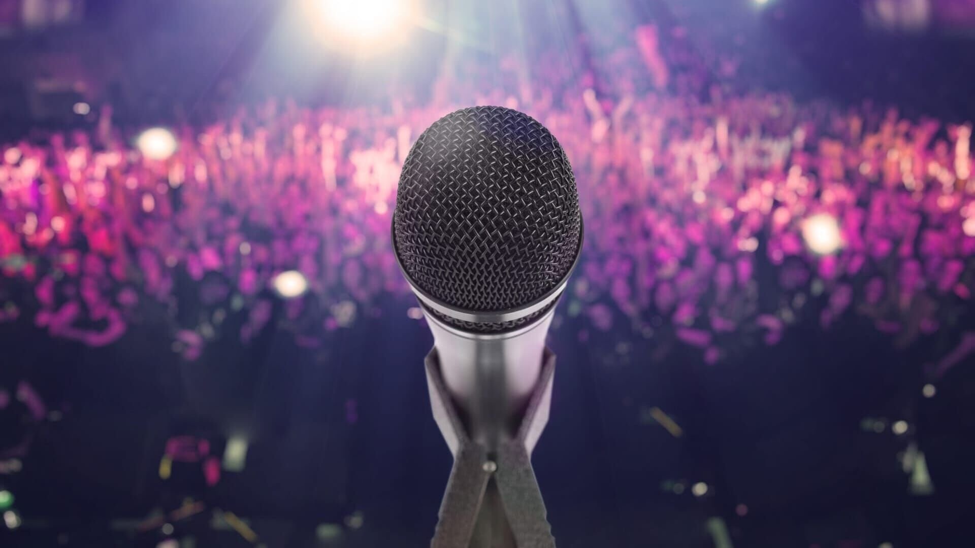 Special show with — ClubbingTV 01:00