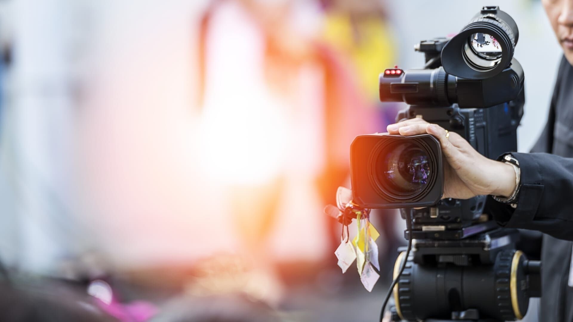 La Bande à Carlyle - S02E111 — Télésud 00:00